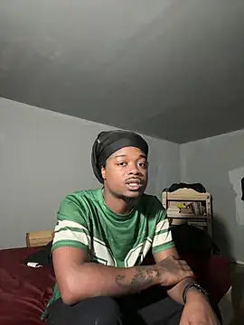 SluttyLyfe4L online show from 12/18/25, 06:03