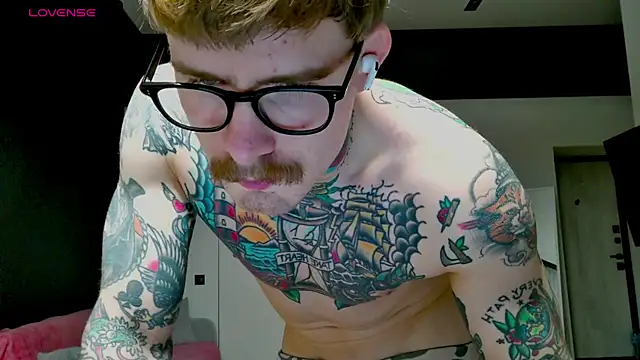 white King9999 online show from 11/14/25, 04:00