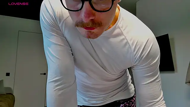 white King9999 online show from 04/29/26, 02:48