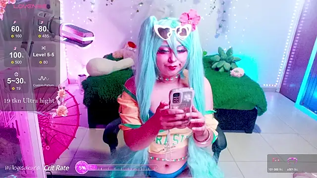 MilkyXSakura online show from 03/06/25, 01:48