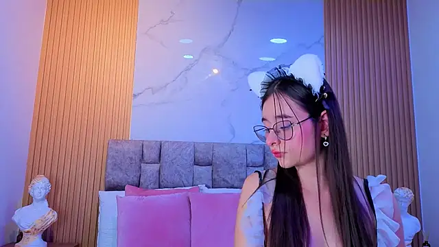 Snapshot of Khalifa_fletcher chatting on 10/31/25, 01:28 Khalifa fletcher online show from 10/31/25, 01:28