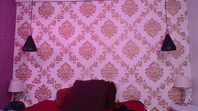 Snapshot of Dafne_huges chatting on 12/18/24, 12:29 Dafne huges online show from 12/18/24, 12:29