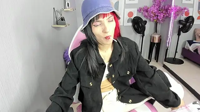 Snapshot of Dafne_huges chatting on 01/30/25, 07:26 Dafne huges online show from 01/30/25, 07:26