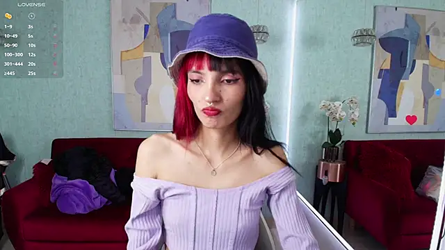 Snapshot of Dafne_huges chatting on 02/01/25, 02:34 Dafne huges online show from 02/01/25, 02:34