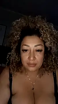 Katti Barrera online show from 02/03/25, 03:17