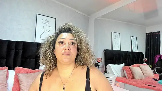 Katti Barrera online show from 02/13/25, 11:28