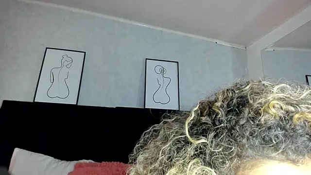 Katti Barrera online show from 02/21/25, 05:09