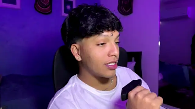 Xander bonnet1 online show from 12/04/25, 12:25