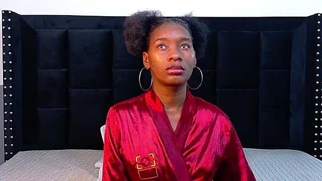 petitelittleebony online show from 06/26/26, 02:38