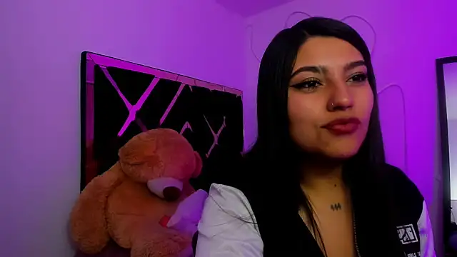 SarahStones online show from 06/14/26, 09:55