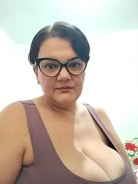 Snapshot of Madisonpalacio chatting on 07/05/26, 04:03 Madisonpalacio online show from 07/05/26, 04:03