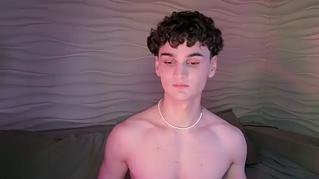 adam 21cm   online show from 02/02/25, 04:54