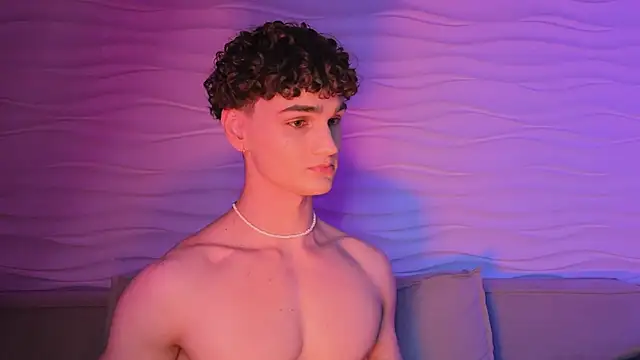 adam 21cm   online show from 10/07/25, 06:27