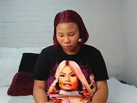 DrippinCaramelCutie online show from 03/01/25, 09:37