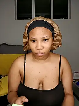 DrippinCaramelCutie online show from 11/22/25, 09:58