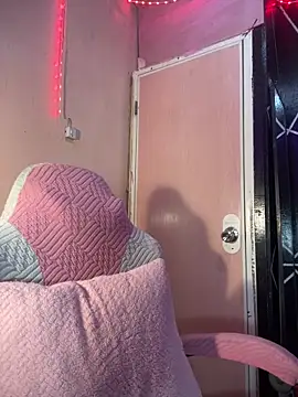 Snapshot of ursweet_babygirl chatting on 03/07/26, 04:15 ursweet babygirl online show from 03/07/26, 04:15