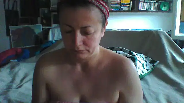 Snapshot of MariaAnaSunshine chatting on 09/12/25, 06:46 MariaAnaSunshine online show from 09/12/25, 06:46