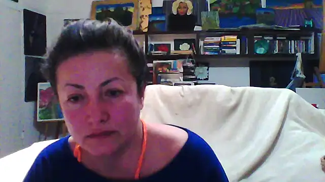 Snapshot of MariaAnaSunshine chatting on 10/29/25, 06:53 MariaAnaSunshine online show from 10/29/25, 06:53