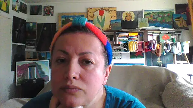 Snapshot of MariaAnaSunshine chatting on 11/12/25, 11:10 MariaAnaSunshine online show from 11/12/25, 11:10