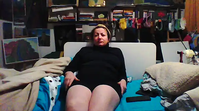 Snapshot of MariaAnaSunshine chatting on 11/23/25, 06:30 MariaAnaSunshine online show from 11/23/25, 06:30