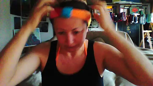 Snapshot of MariaAnaSunshine chatting on 11/30/25, 12:53 MariaAnaSunshine online show from 11/30/25, 12:53