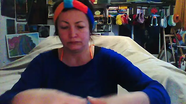 Snapshot of MariaAnaSunshine chatting on 12/05/25, 07:50 MariaAnaSunshine online show from 12/05/25, 07:50