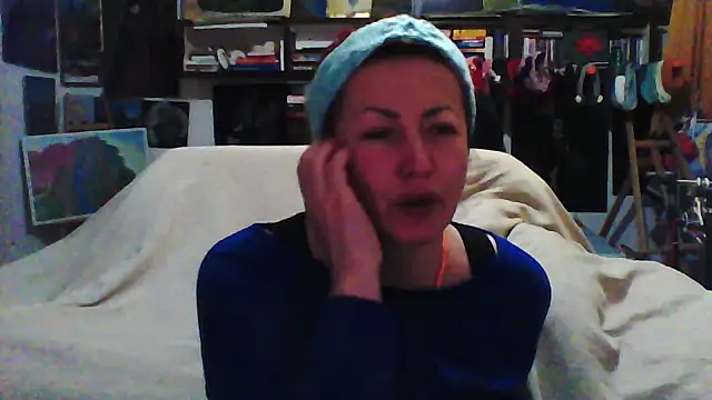 Snapshot of MariaAnaSunshine chatting on 12/05/25, 07:54 MariaAnaSunshine online show from 12/05/25, 07:54