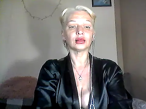 MaryJane441 online show from 05/06/26, 08:25