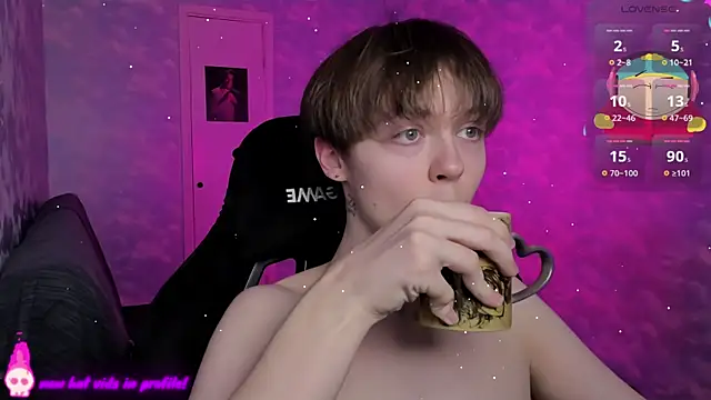 charonbaby1 online show from 12/15/24, 08:36