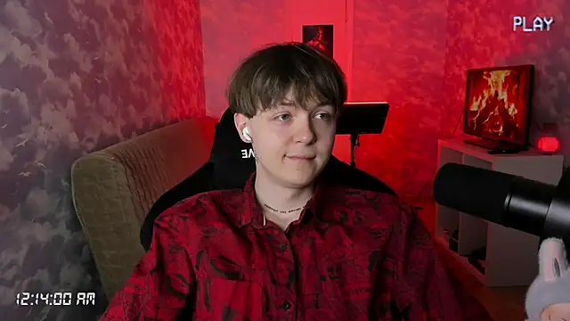 charonbaby1 online show from 10/21/25, 09:15