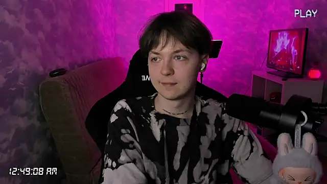 charonbaby1 online show from 10/23/25, 09:46