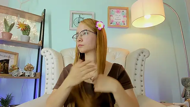 honey fox1 online show from 02/17/26, 12:40