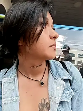 Snapshot of Nalaa_Sc chatting on 12/03/24, 02:05 Nalaa Sc online show from 12/03/24, 02:05