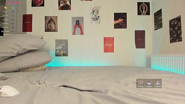 Snapshot of Spliti_moon chatting on 01/19/26, 11:47 Spliti moon online show from 01/19/26, 11:47