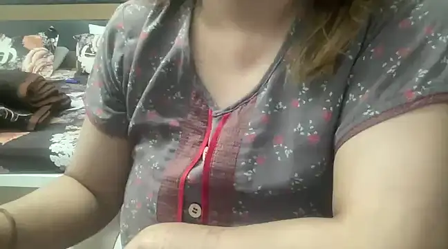 Snapshot of sassypooja chatting on 02/09/25, 08:45 sassypooja online show from 02/09/25, 08:45
