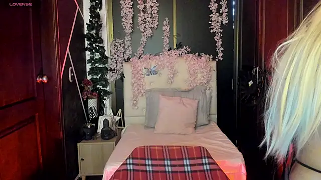 SexyNaf online show from 09/08/25, 07:24