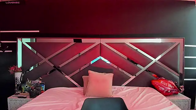 SexyNaf online show from 09/17/25, 07:04