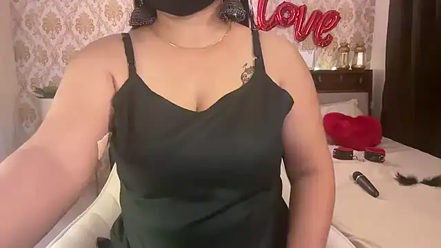 Snapshot of SamairAhh chatting on 03/02/25, 03:27 SamairAhh online show from 03/02/25, 03:27