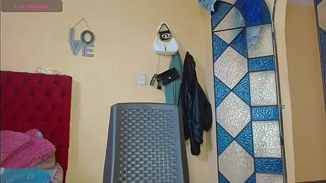 cristinamontiel online show from 02/02/25, 02:45