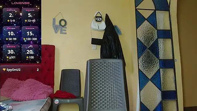 cristinamontiel online show from 02/25/25, 07:47