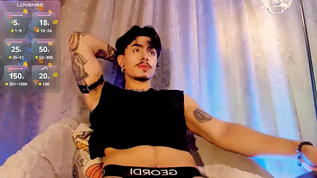 Mathew stardust online show from 12/13/25, 11:43