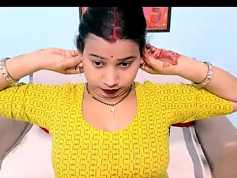 Snapshot of kendracox21 chatting on 02/16/26, 03:46 kendracox21 online show from 02/16/26, 03:46