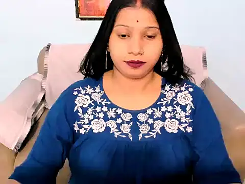 Snapshot of kendracox21 chatting on 04/10/26, 02:50 kendracox21 online show from 04/10/26, 02:50