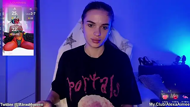 Snapshot of AlexaAimee chatting on 11/09/25, 09:40 AlexaAimee online show from 11/09/25, 09:40