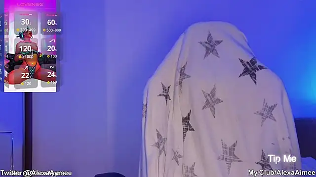 Snapshot of AlexaAimee chatting on 11/16/25, 11:10 AlexaAimee online show from 11/16/25, 11:10