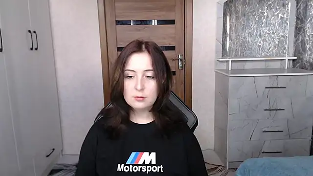 Kristy-Max online show from 11/01/25, 10:39