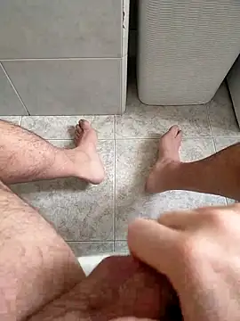 Snapshot of user_662 chatting on 02/28/25, 10:20 user 662 online show from 02/28/25, 10:20