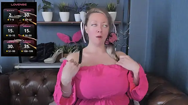 JesiaFoxi online show from 07/10/26, 11:13