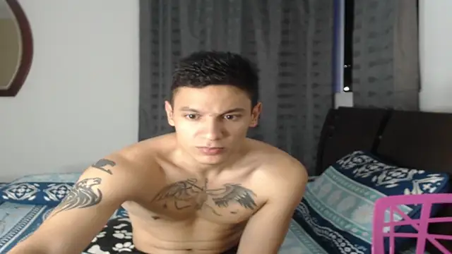 Snapshot of Tobicutee chatting on 01/08/26, 12:02 Tobicutee online show from 01/08/26, 12:02