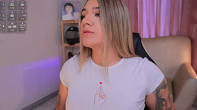 ashleyvalirya online show from 09/30/25, 08:36